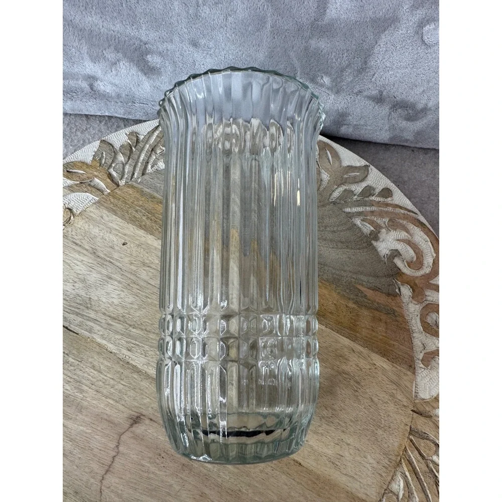 Vintage 1986 FTDA Clear Ribbed Glass Flower Vase Scalloped Rim 9 In Heavy Decor